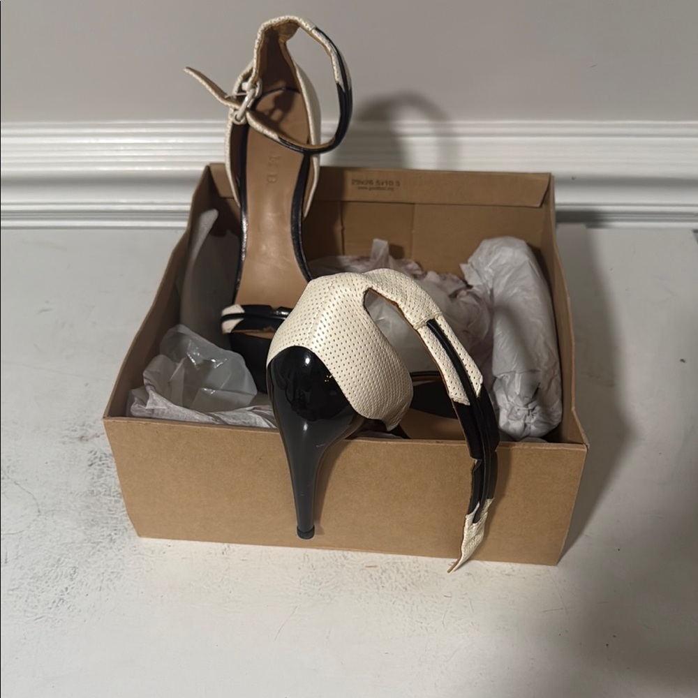 L.A.M.B. Cream and Black Stiletto Heels with Ankle Strap